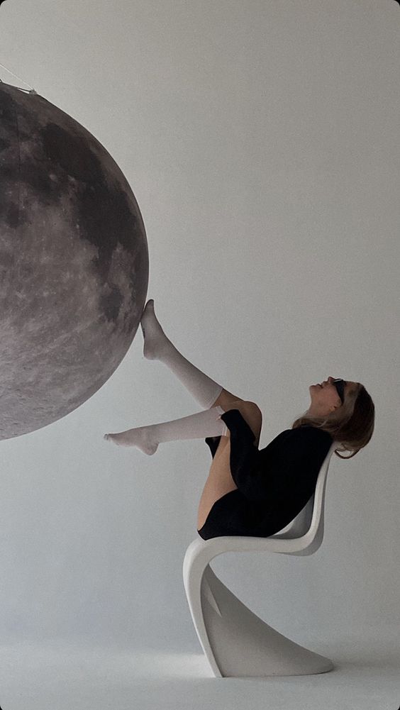 The Connection Between Our Mood And The Moon