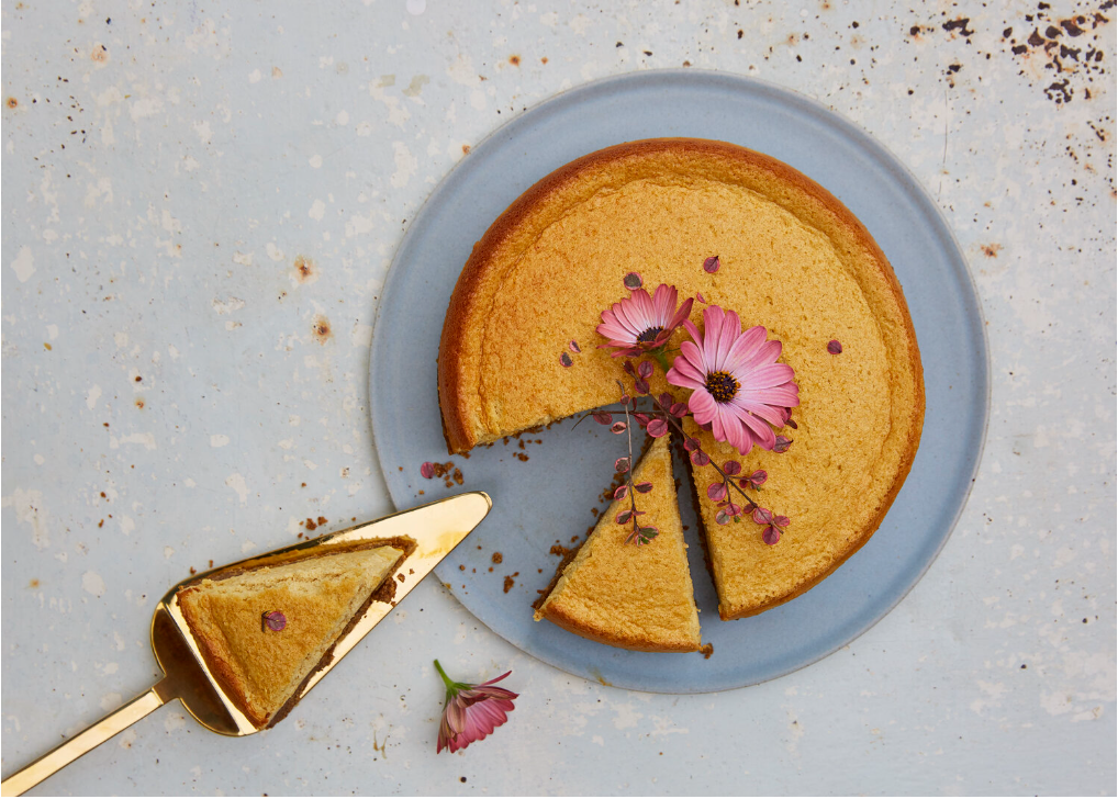 Saffron Cardamon Cottage Cheesecake With A Millionaire Crust