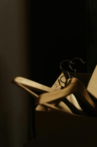 Declutter Your Space, Free Your Mind: The Power of a Tidy Home