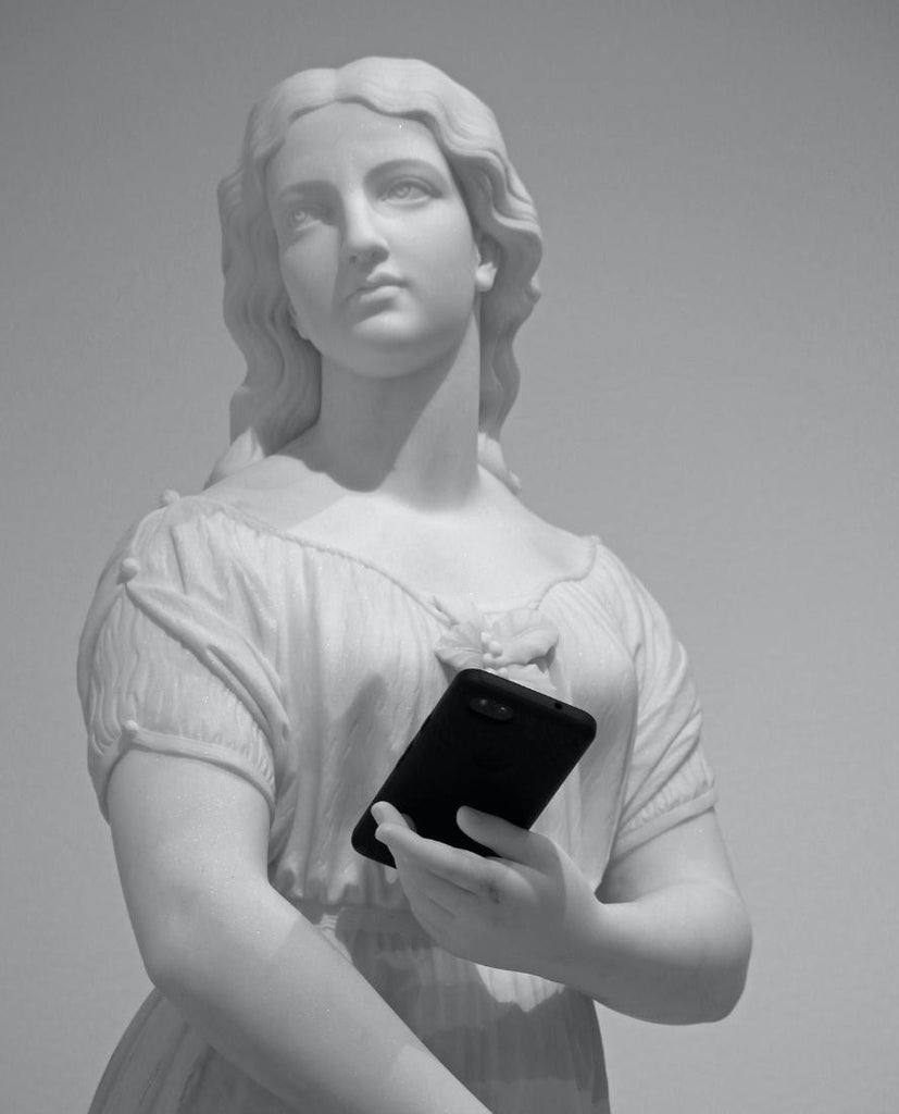 Sexting Tips: The Do’s, The Don’ts, and The Rules