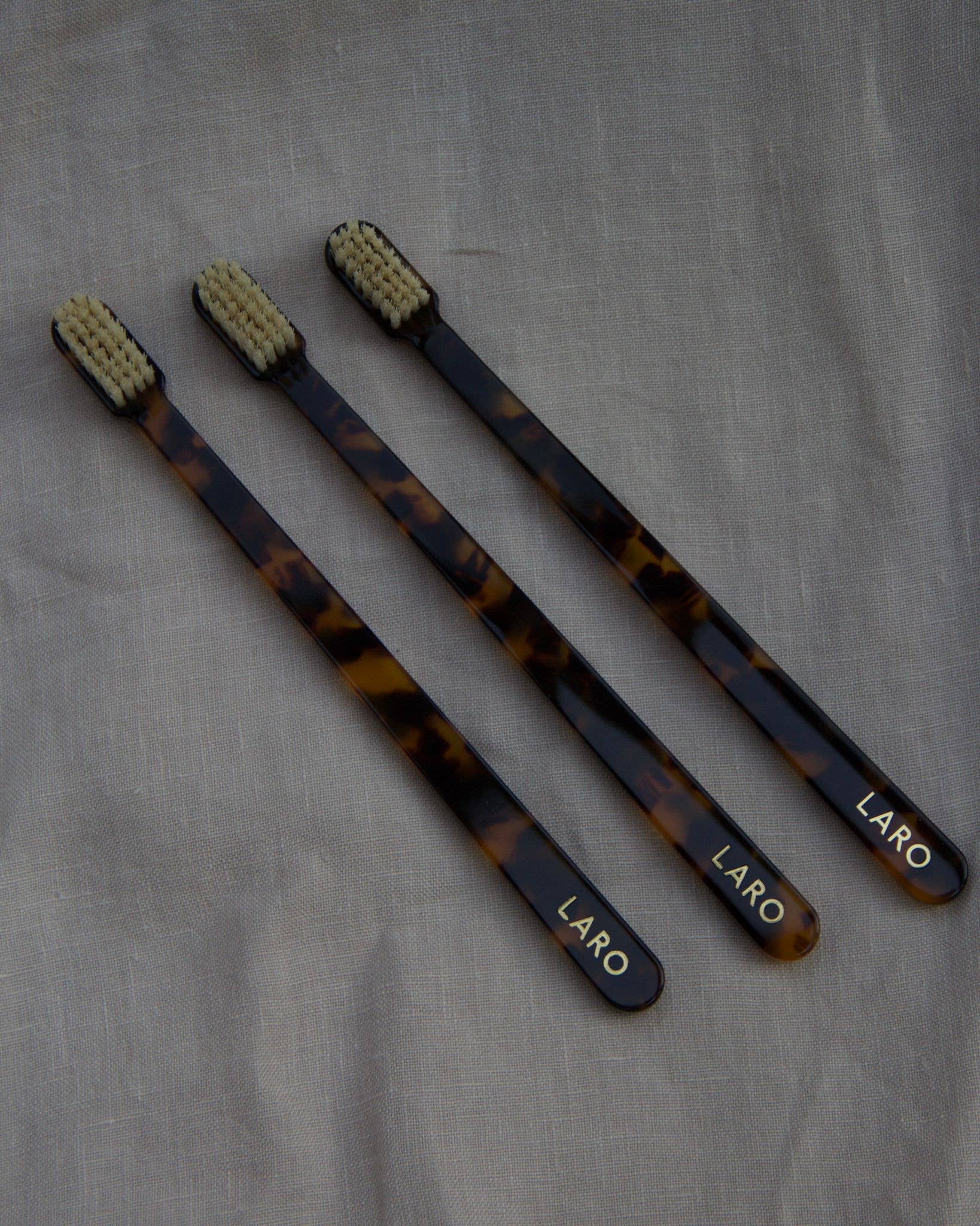 Koh-i-Noor x Laro Bioplastic Toothbrush