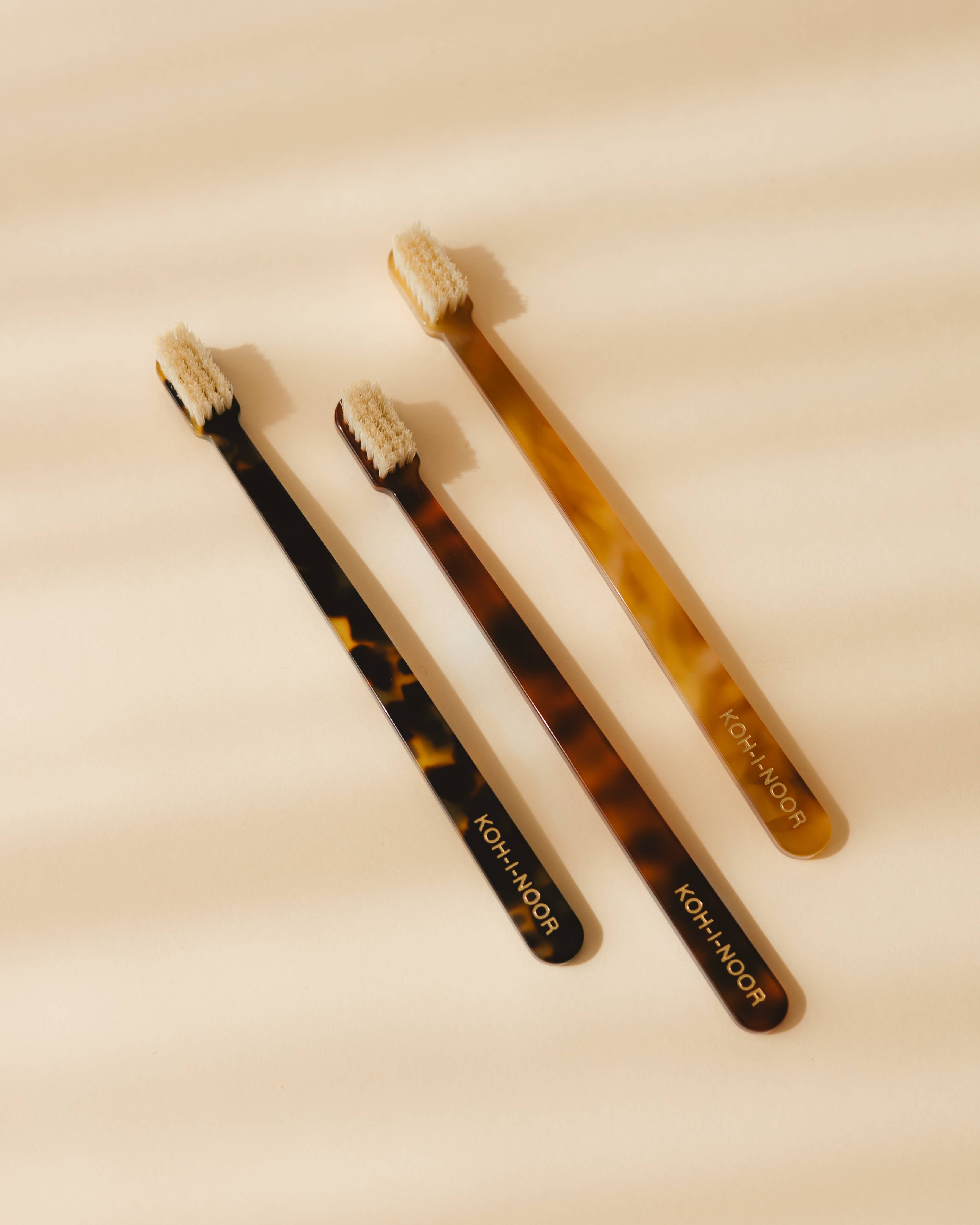 Koh-i-Noor x Laro Bioplastic Toothbrush