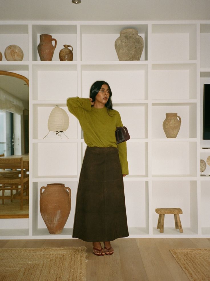 monikh-finances-career-woman