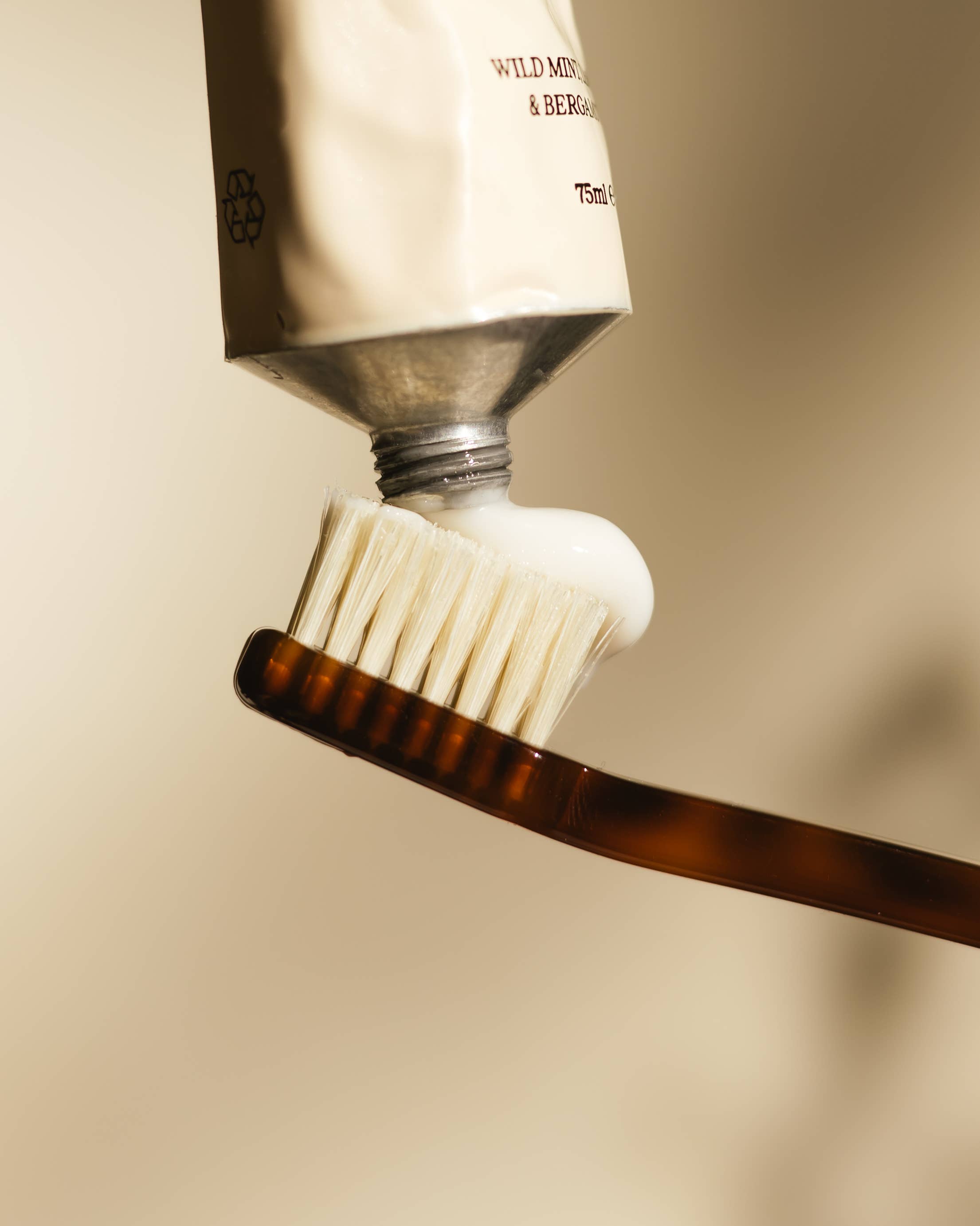 Koh-i-Noor x Laro Bioplastic Toothbrush
