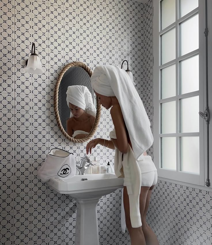 clean-girl-aesthetic-dirty-side