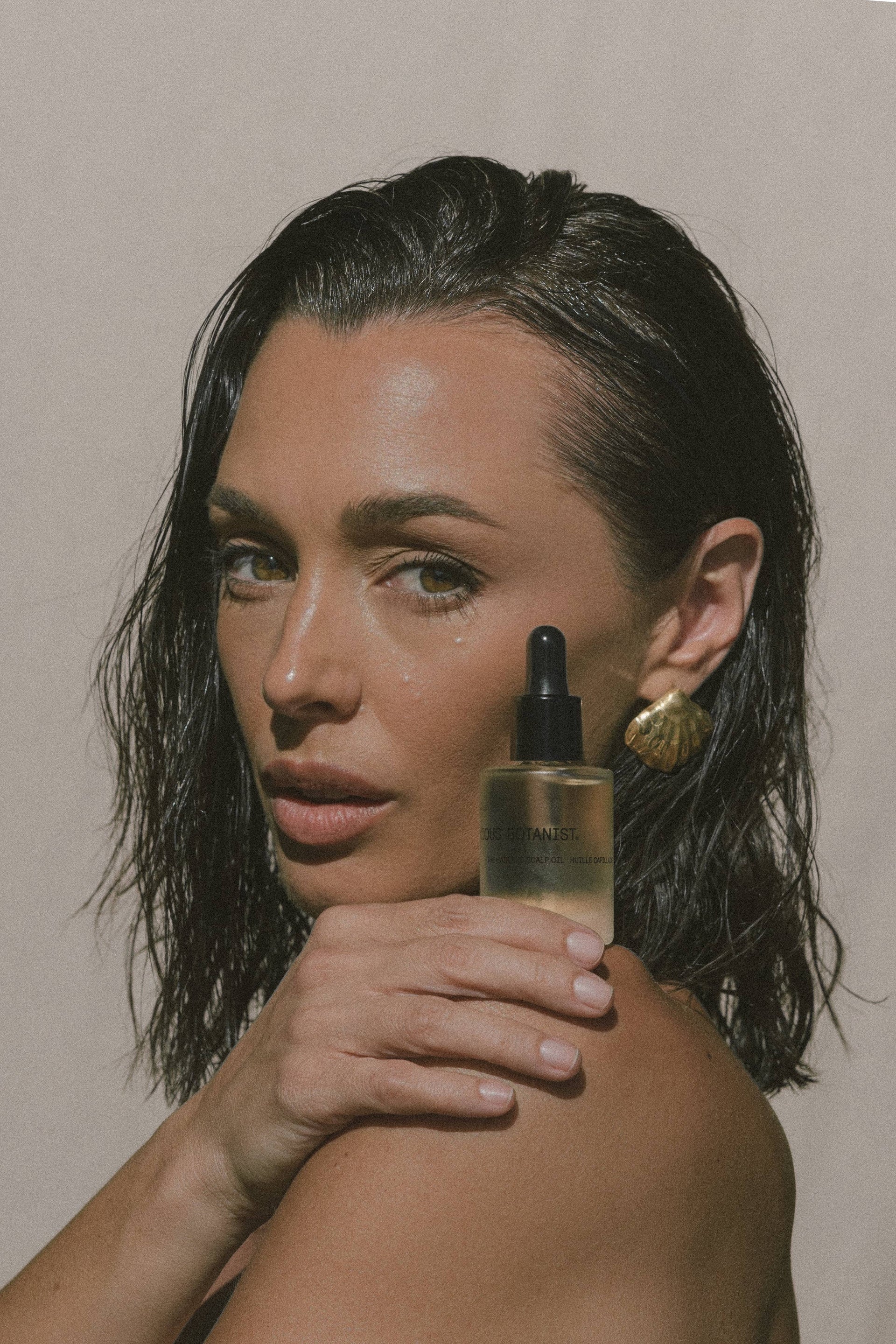 The Hair & Scalp Oil